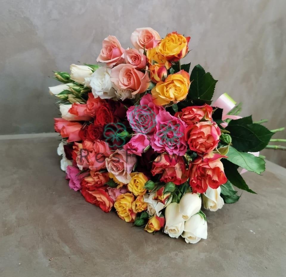 Букет цветов из: Розы в Вардане