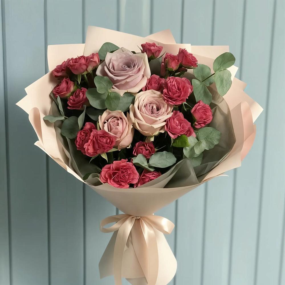 Букет цветов из: Гвоздики и Розы в Вардане