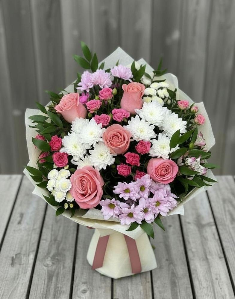 Букет цветов из: Альстромерии, Гвоздики, Розы и Хризантемы в Вардане