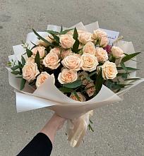 Букет Кремовые розы Латте в Вардане