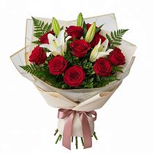 Букет цветов из:  Лилии и Розы в Вардане