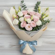 Букет цветов из:  Лизиантусы #REPLACE_PRED# Вардане