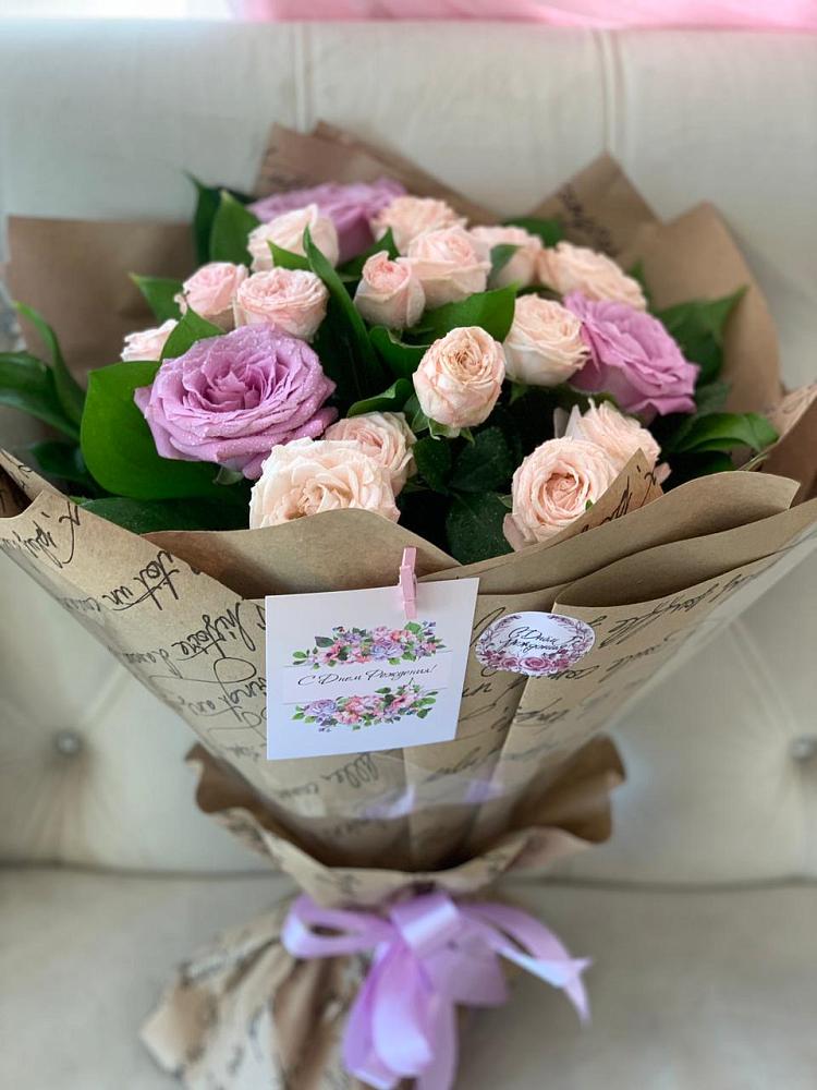 Букет цветов из: Розы в Вардане