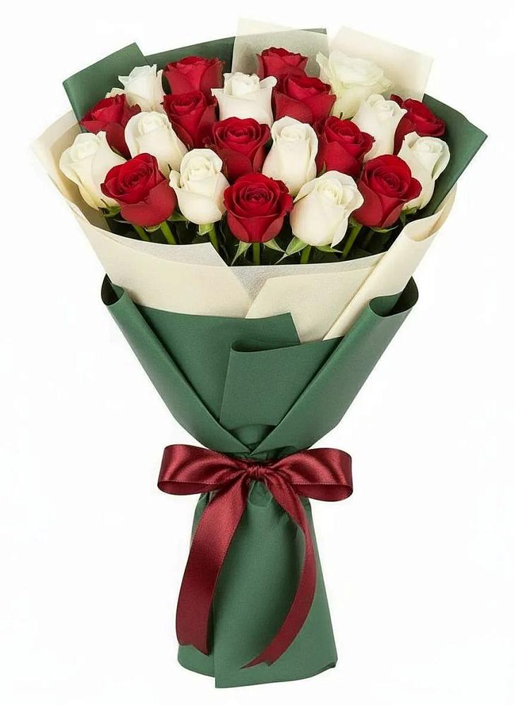 Букет Микс из красных и белых роз в Вардане