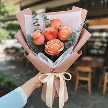 Букет цветов из:  Розы в Вардане