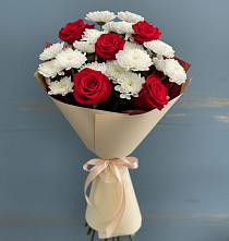 Букет цветов из:  Розы и Хризантемы в Вардане