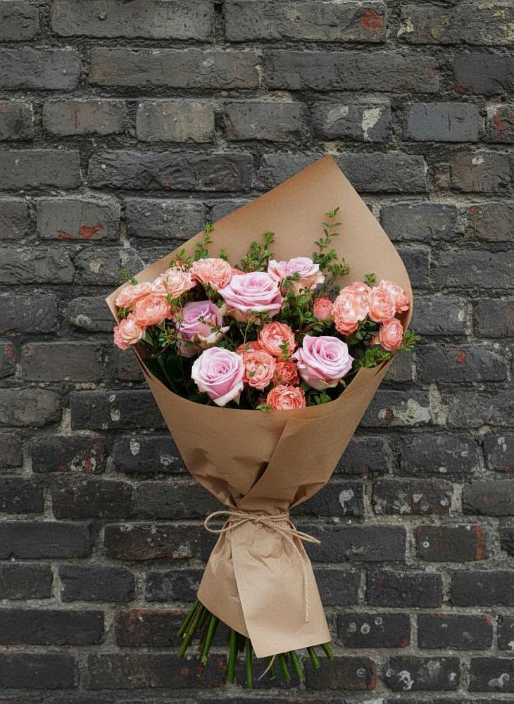 Букет цветов из: Розы в Вардане