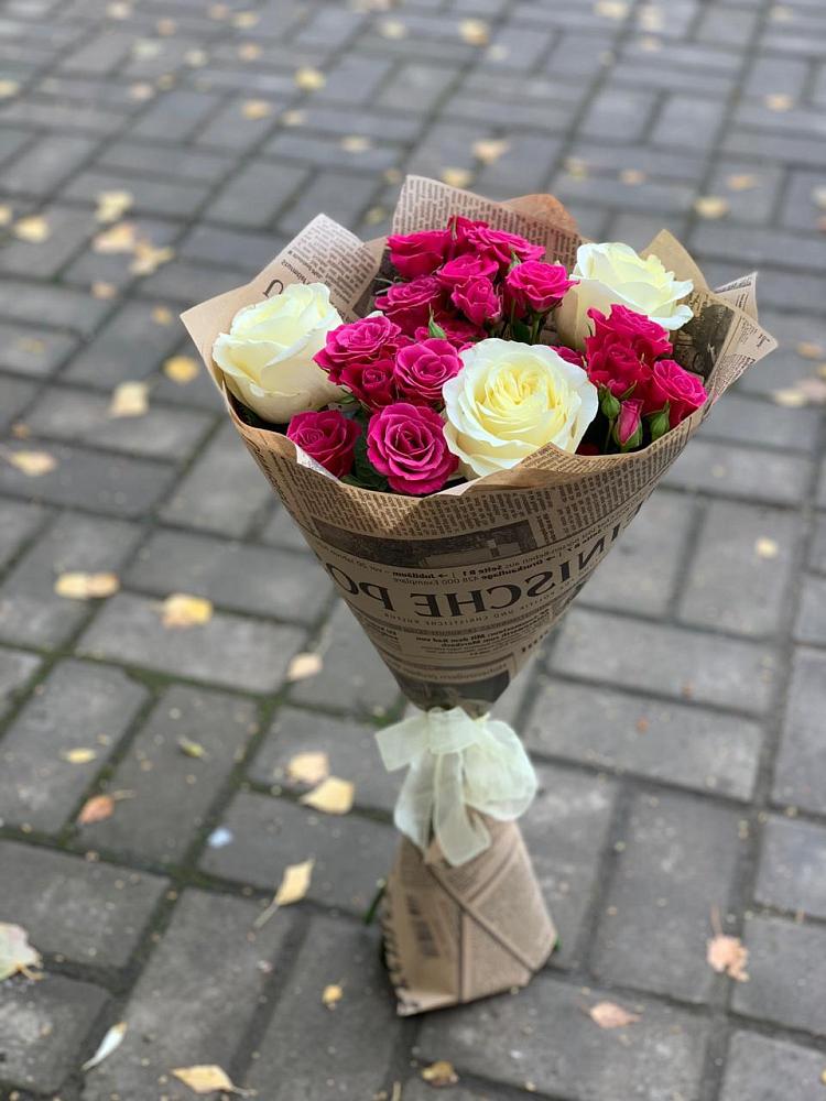 Букет цветов из: Розы в Вардане