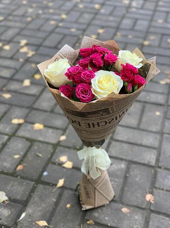 Букет цветов из: Розы в Вардане