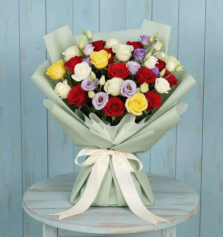 Букет цветов из: Розы в Вардане