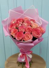 Букет 15 Розовых роз Равель в Вардане