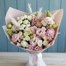 Букет цветов из:  Альстромерии и Розы в Вардане